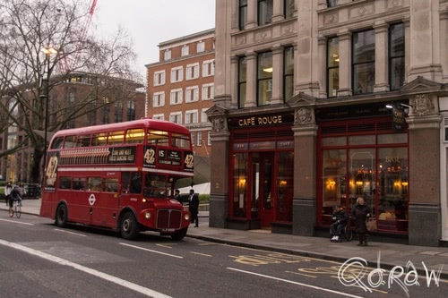 Harry Potter in Londen (2017) ; Café Rouge and AEC Routemaster | foto 6 Harry Potter in Londen (2017) ; AEC Routemaster, line 15, London Buses route 15 (Heritage) | foto 6