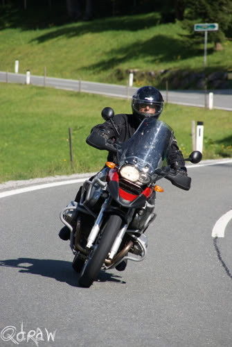 Motorrijder richting Dienten; foto 61
