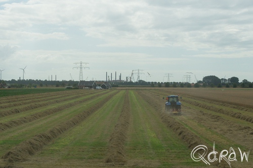Veere en de Deltawerken ; Oude-Kraaijertpolder | foto 8 Veere en de Deltawerken ; Oude-Kraaijertpolder, zeeland, tracktor, trekker | foto 8