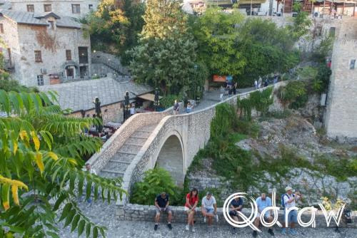 Wat moet je zien in Mostar centrum? (2026), Kriva Ćuprija, Kriva Cuprija