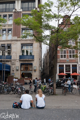 Amsterdam Centrum (2013), NH Grand Hotel Krasnapolsky, Bavaria, Yip, groen, steeg