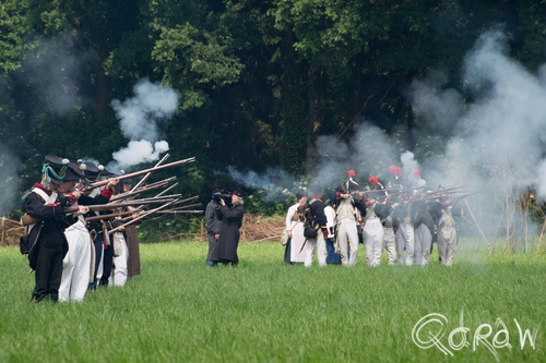 Bathmen Spant De Kroon - Apenhuizen 1814 - 2014 infanterie, schieten, kruitdamp | foto 5