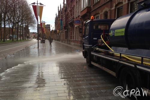 Carnavalsmaandag in Den Bosch ; straten, schoon, water, den bosch, spuitwagen | foto 2
