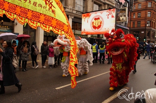 Chinees Nieuwjaar Londen (2017) ; draak, vlag, london, chinees nieuwjaar, chinese new year | foto 2