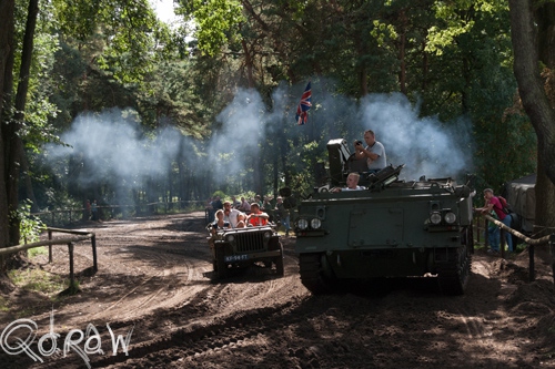 Keep Them Rolling Haaksbergen 2013, kf-94-ft, WILLYS JEEP, amfibievoertuig, engelse vlag, Keep them Rolling Haaksbergen, St. Isidorushoeve, ktr st isidorushoeve