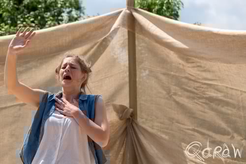 Theater langs de IJssel Theatergroep Draadloos, En weg was je, Yuna Linde, Fieke van der Panne, Julia Schmitz, Rianne de Reu | foto 7