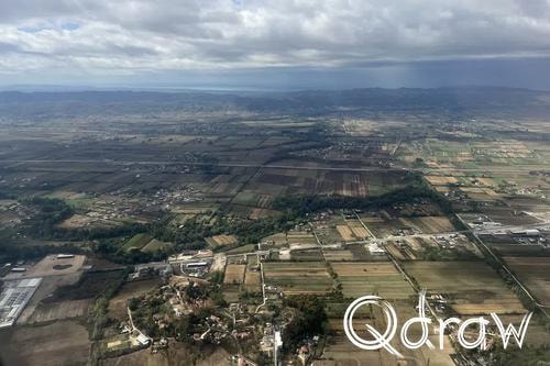 Balkan roadtrip dag 1: van Nederland naar Plužine (Montenegro), Fushë-Krujë, roadtrip, luchtfoto, Fushë-Krujë, Wizz Air