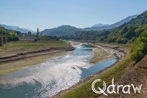Balkan roadtrip dag 6: van Sarajevo naar Mostar (2026), Neretva M-17, brug, rivier, Neretva, M-17, roadtrip