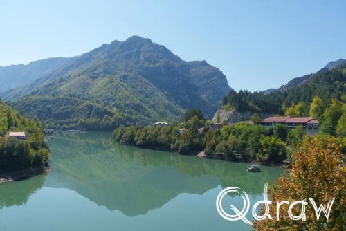 Balkan roadtrip dag 6: van Sarajevo naar Mostar (2026), Donja Jablanica, water, Donja Jablanica, roadtrip